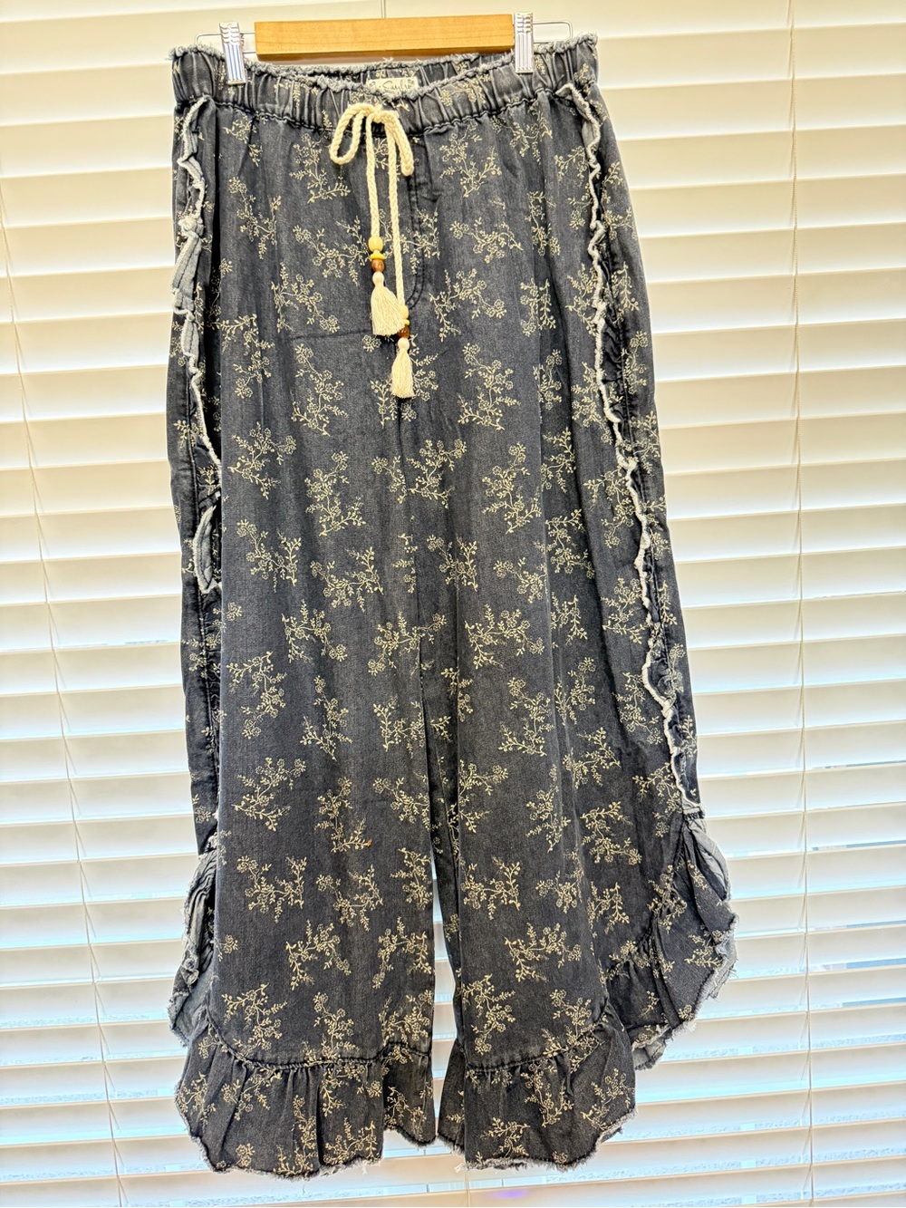 easel Blue Denim Ruffle Wide-Leg Pants with Cream Embroidered Flowers